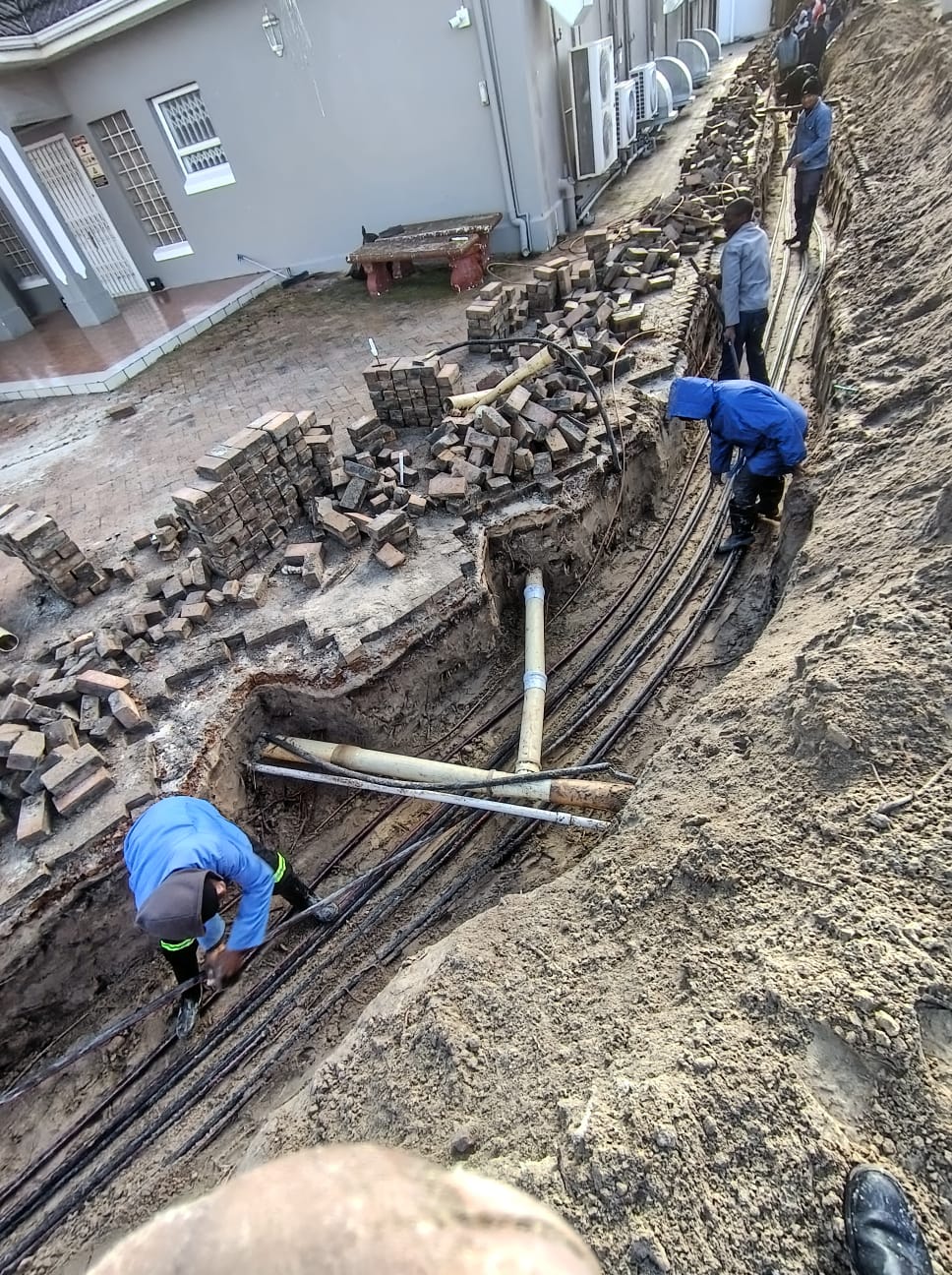 Fransman Electrical project photo 70